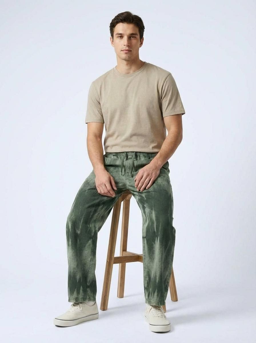 BAGGY FIT TRACKPANT